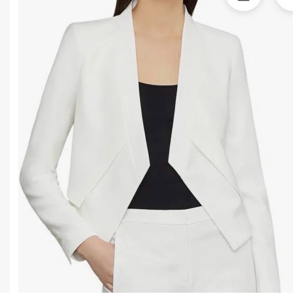 BCBGMaxAzria Classic White Blazer